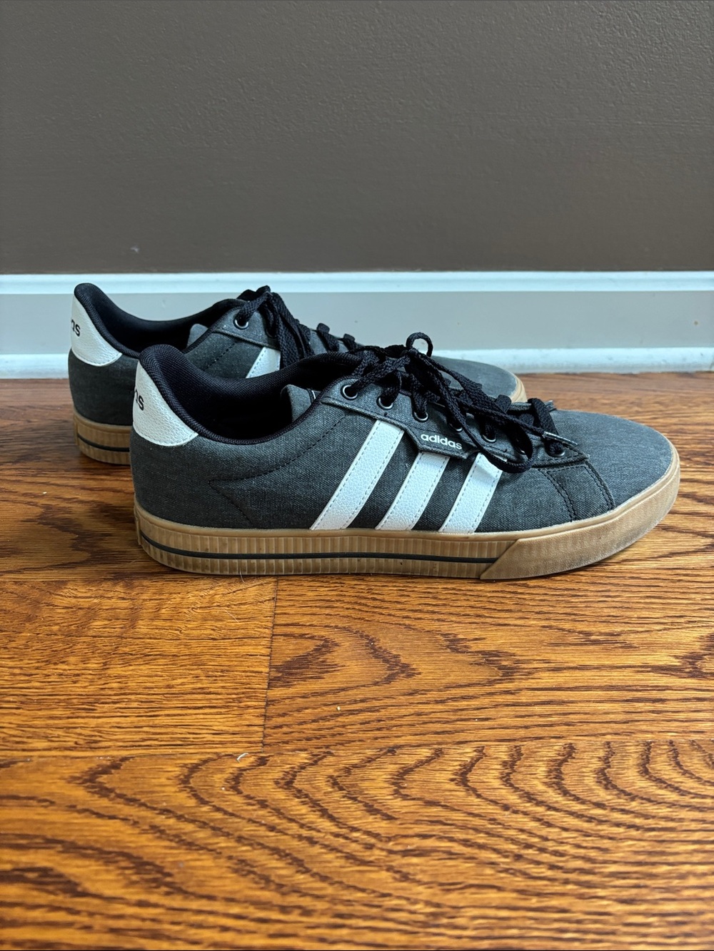 Adidas charcoal gray sneakers, great condition